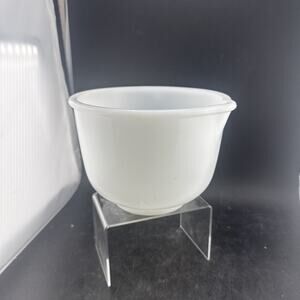Vintage Glasbake For Sunbeam 20CJ Pour Spout Mixing Bowl Milk Glass for Mixer